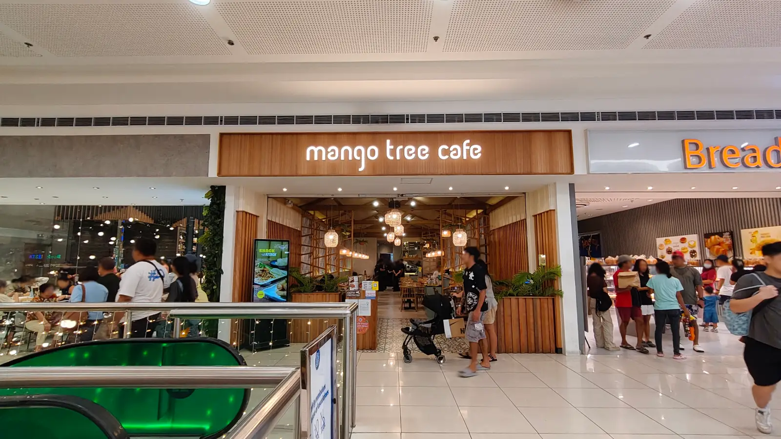 MANGO TREE in SM City North EDSA
